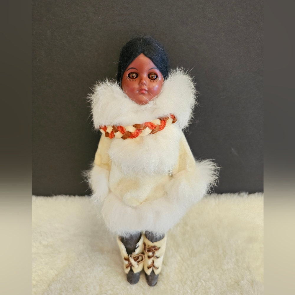 Vintage Intuit Eskimo Doll